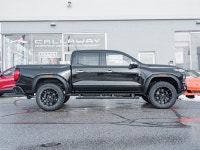 Denali Black Edition | 20in Black Wheels | Black Assist Steps | Black Badging | Black Chrome Exhaust... (image 2)