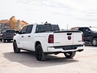 Welcome to Barrie Dodge Chrysler Jeep. CARFAX Canada No Reported Accidents CARFAX Canada One Owner T... (image 5)