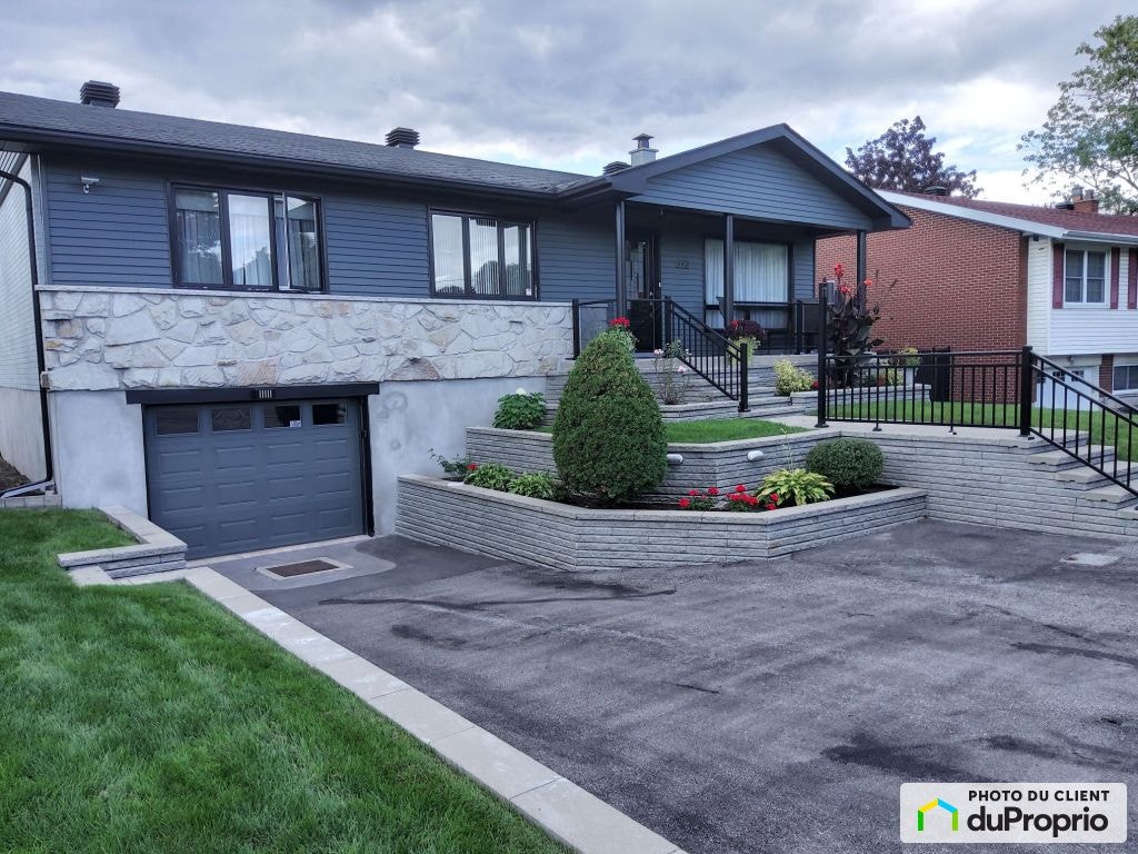 $799,900 - Bungalow for sale in Brossard — photo 1