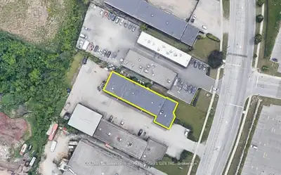 Many Uses Allowed! Location: Third Line / Bronte Monthly Rent: $10,000 + Tmi Total Area: 7500 Sq Ft...