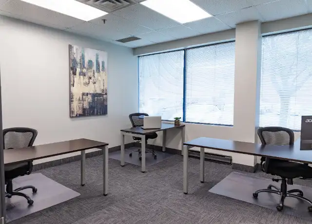 Flexible All-Inclusive Private Offices - Full-time & Part-time in Commercial & Office Space for Rent in Oakville / Halton Region - Image 2