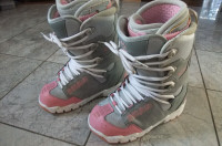 ThirtyTwo Lashed Snowboard Boots Pink/Grey