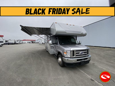 Winnebago Minnie Winnie Class C gas motorhome 26T highlights: Private Bedroom Bunk Over Cab U-shaped...