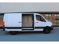 2019 MERCEDES SPRINTER 2500 -- 144 - LOW ROOF!!! 3.0L V6 DIESEL ENGINE !!! 2 SEATER !!! -- ONLY 231,... (image 8)