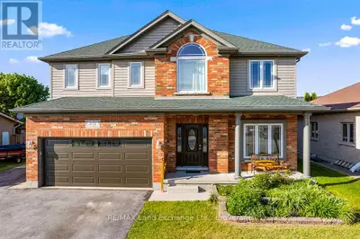 This home has it all! Suitable for a young family, growing family, or multi-generational living. Loc...