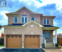 51 HARKNESS DR Whitby, Ontario