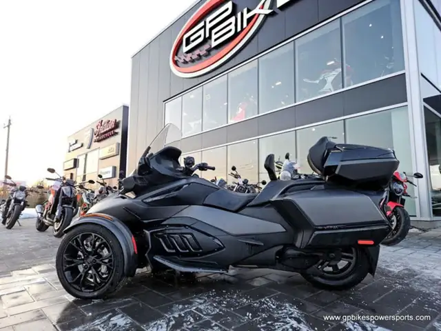 2024 Can-Am Spyder RT Limited Dark Wheels in Sport Bikes in Oshawa / Durham Region - Image 5