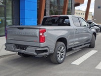 AMVIC Licensed Dealer The 2026 Chevrolet Silverado 1500 RST Crew Cab 4WD in Sterling Grey Metallic d... (image 7)