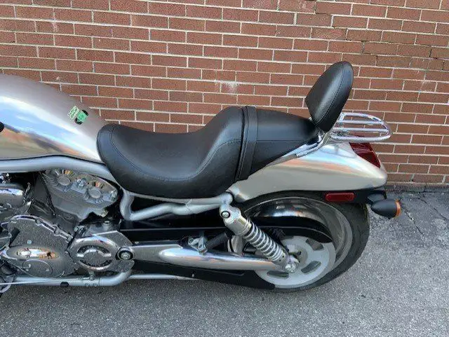 2003 Harley-Davidson 100th Anniversary VRSCA V-Rod in Street, Cruisers & Choppers in City of Toronto - Image 16