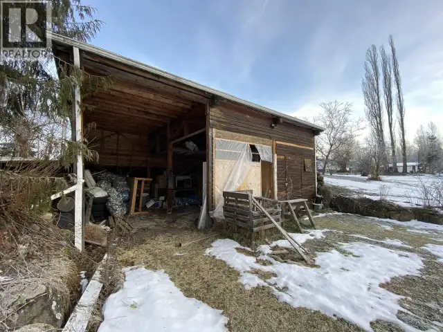 4412 14TH AVENUE New Hazelton, British Columbia in Houses for Sale in Smithers - Image 5