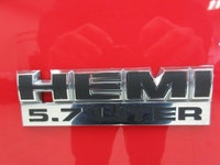 DODGE RAM 1500 2011 SLT ÉDITION V-8 5.7 LITRES HÉMI QUAD-CAB / BOITE 6.4 POUCES AVEC SEULEMENT 23520... (image 5)