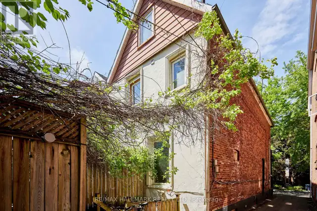 837 GLADSTONE AVENUE Toronto (Dovercourt-Wallace Emerson-Junctio in Houses for Sale in City of Toronto - Image 5
