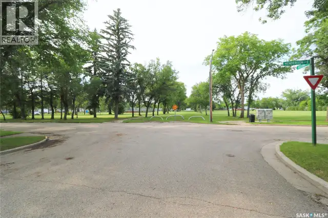 281 Second AVENUE N Yorkton, Saskatchewan in Land for Sale in Regina - Image 5