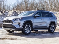 This Toyota RAV4 Limited delivers a refined driving experience with the versatility you expect from... (image 2)