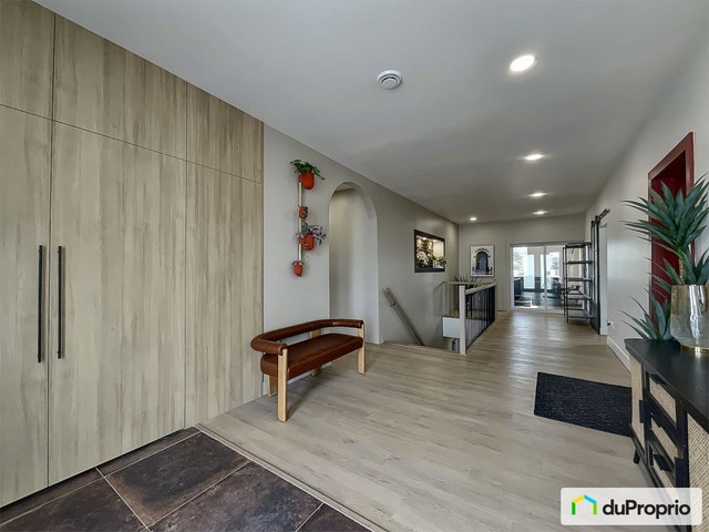 $979,000 - Bungalow for sale in St-Nicolas — photo 3