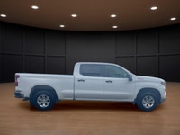Price includes $1,000 finance credit. Price does not include fees or taxes. Step into the **2023 Che... (image 4)