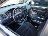 2014 Dodge Grand Caravan SE 3.6L V6 Spacious, practical, and built for family versatility, this 2014... (image 9)