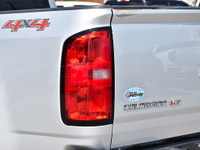 **FOR SALE: 2020 Chevrolet Colorado Crew Cab Work Truck 4x4 Silver Stunner!** Get ready to roll in t... (image 8)