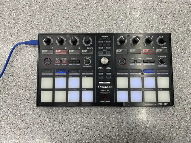 Pioneer DDJ-SP1 Serato DJ Sub- Controller in Performance & DJ Equipment in City of Toronto - Image 2