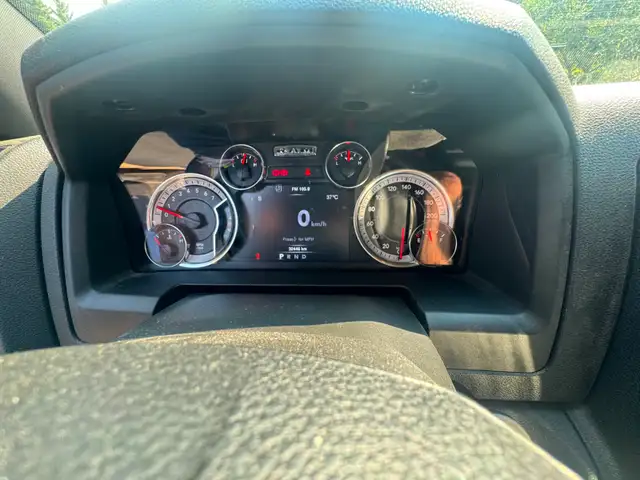 2023 RAM 1500 SLT542978552796303364