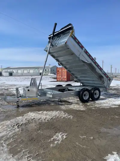 OUT THE DOOR PRICING @ $15,988 TAX IN *** LOW RATE FINANCING AVAILABLE !!! CANADIAN MANUFACTURED HIG...