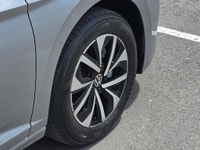 This 2022 Volkswagen Jetta is a sleek and reliable sedan with desirable features like heated seats,... (image 7)