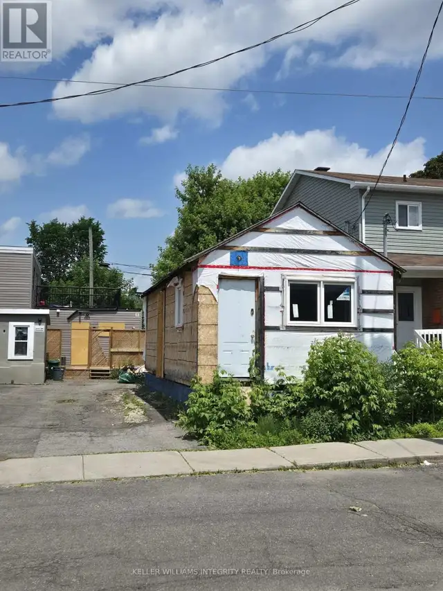 207 CARILLON STREET Ottawa, Ontario628657140273951229