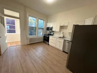 ALL INCLUSIVE - 3 Bedroom Apartment in South End Halifax