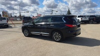 This 2015 Infiniti QX60 AWD has the 3.5L 6Cyl engine and features Air Conditioning, Alloy Wheels, Ba... (image 3)