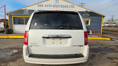 We are dismantling a 2010 Chrysler Town and Country, this vehicle is for parts only and is not for s...
