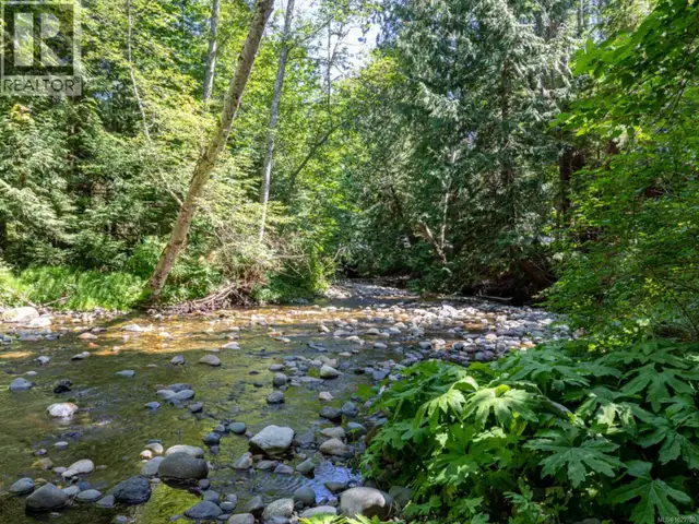 Lot B Island Hwy W Bowser, British Columbia in Land for Sale in Victoria - Image 29