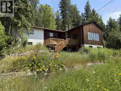 Welcome to your own private retreat located on a generous 23 acre lot just a 25 minute drive from to...