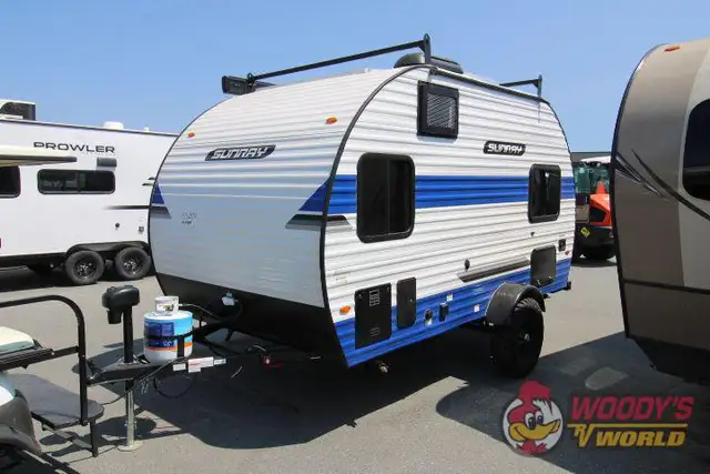 2027 SUNSET PARK RV SUNRAY 149 in Travel Trailers & Campers in Abbotsford - Image 6