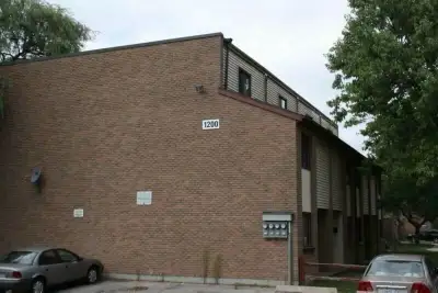 One upper Stacked townhouse is available immediately for 1 year lease at 1200 Courtland Avenue east...