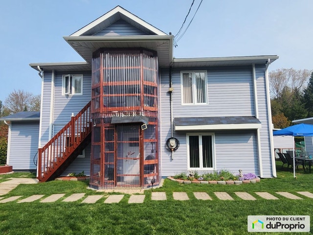 $415,000 - 2 Storey for sale in Bury — photo 1