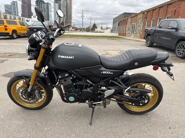 2025 Kawasaki Z900RS SE ~ Z900RS ~ SE EDITION ~ OHLINS ~ ONLY 91 in Street, Cruisers & Choppers in City of Toronto - Image 3