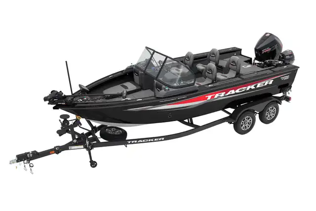 2026 TRACKER Targa V-19 Combo Fish&Ski Fishing boat in Powerboats & Motorboats in Prince Albert - Image 5