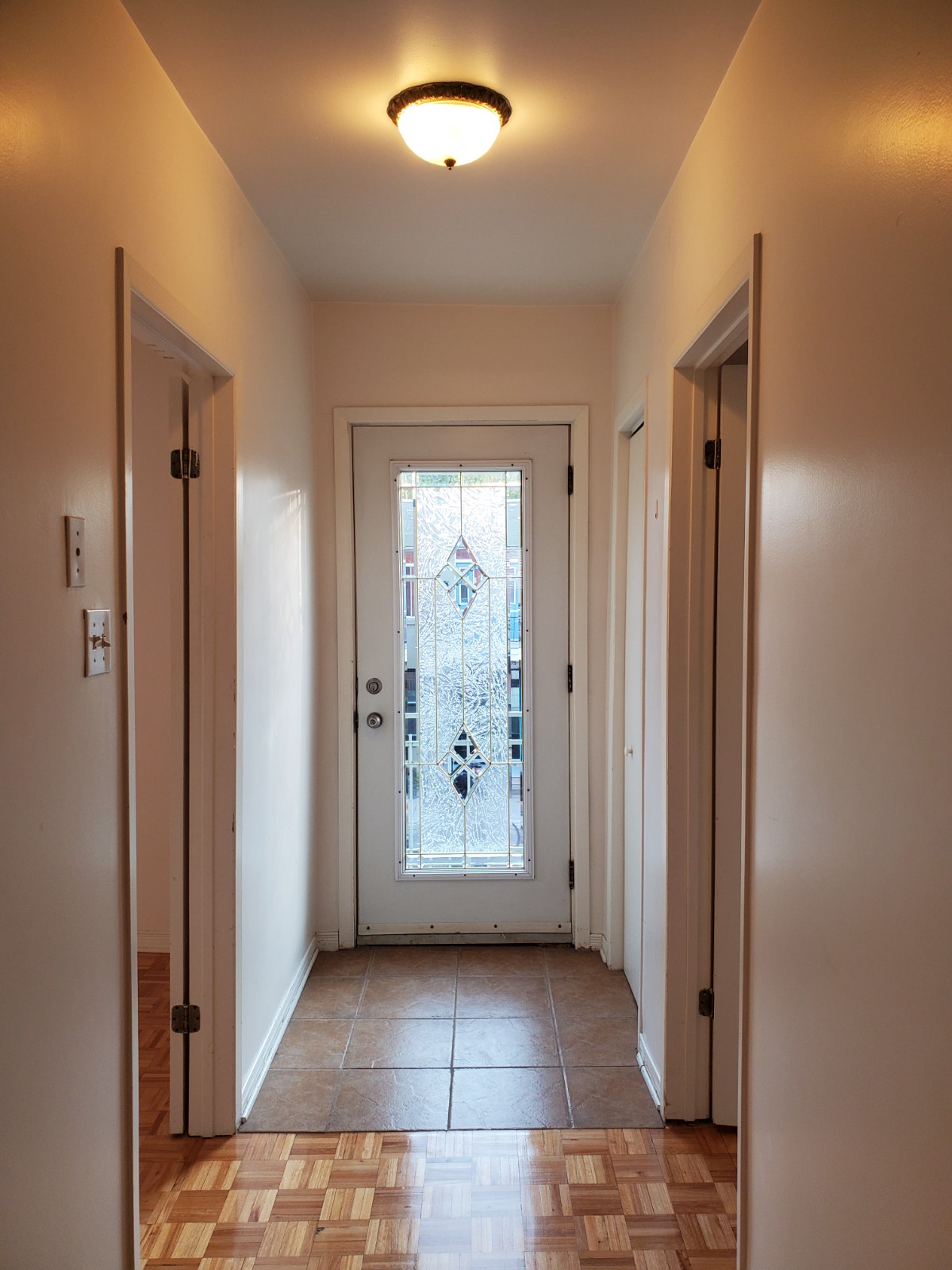 Logement à louer 41/2 semi-meublé, Plateau, Brébeuf-Mt-Royal — photo 1
