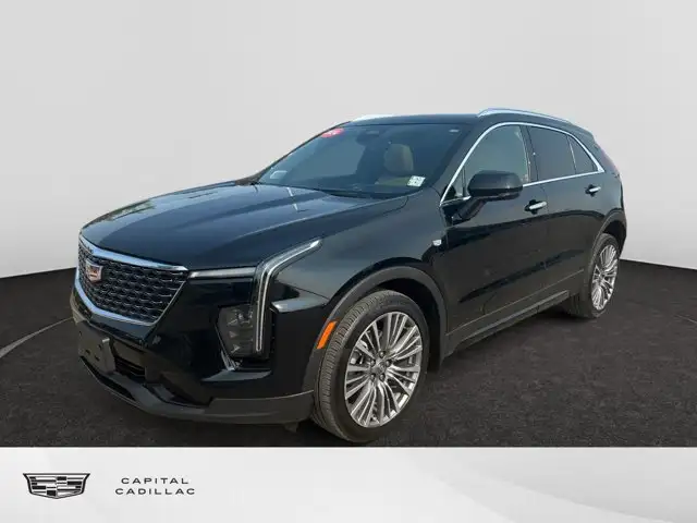 2024 Cadillac XT4 AWD Premium Luxury Leather Sunroof