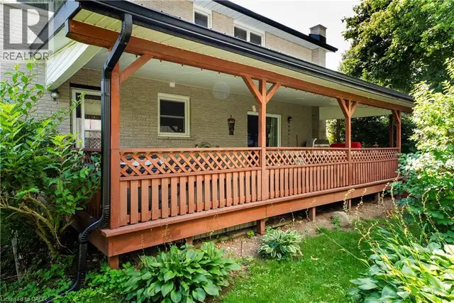 108 QUEENSWAY Drive St. Jacobs, Ontario in Houses for Sale in Kitchener / Waterloo - Image 41