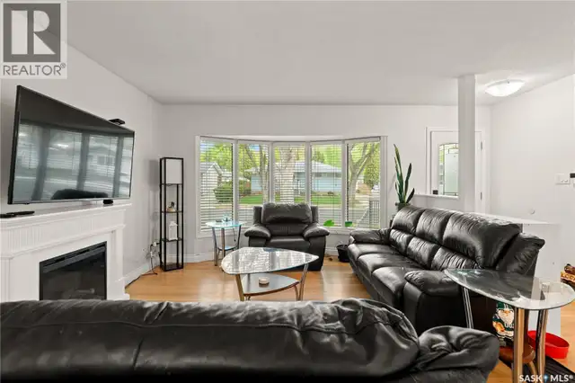 17 Anderson AVENUE Regina, Saskatchewan in Houses for Sale in Regina - Image 3