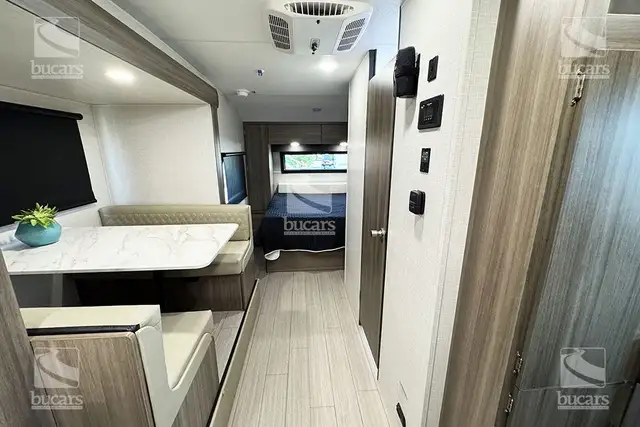 2026 VENTURE RV SONIC LITE 169VRK in Travel Trailers & Campers in Calgary - Image 11