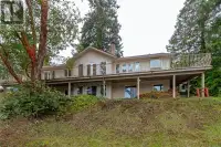 5030 Limberis Dr Ladysmith, British Columbia