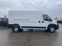 Check out this vehicle's pictures, features, options and specs, and let us know if you have any ques... (image 1)