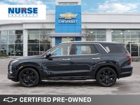 With its commanding presence and luxurious 3rd-row seating, the 2023 Hyundai Palisade Urban in prist... (image 1)