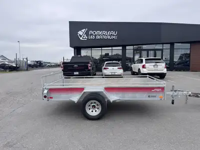 000793 COT? FERM? - RAMPE - JACK. Vehicle Information Provided by autoTRADER.ca .