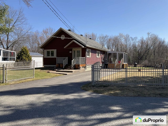 $425,000 - Bungalow for sale in St-Jean-De-Matha — photo 1