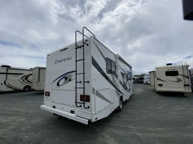2022 Thor Motor Coach Chateau 28Z in RVs & Motorhomes in Bedford - Image 4