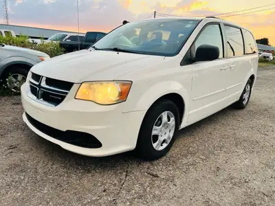 2011 DODGE CARAVAN.IN EXCELLENT CONDITION.VERY SMOOTH DRIVE, CHILLED AC.CRUISE CONTROL.POWER WINDOWS...