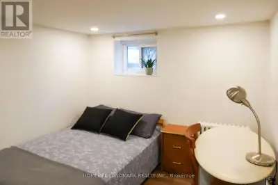BSMT R2 - 479 WHITMORE AVENUE Toronto (Briar Hill-Belgravia), On